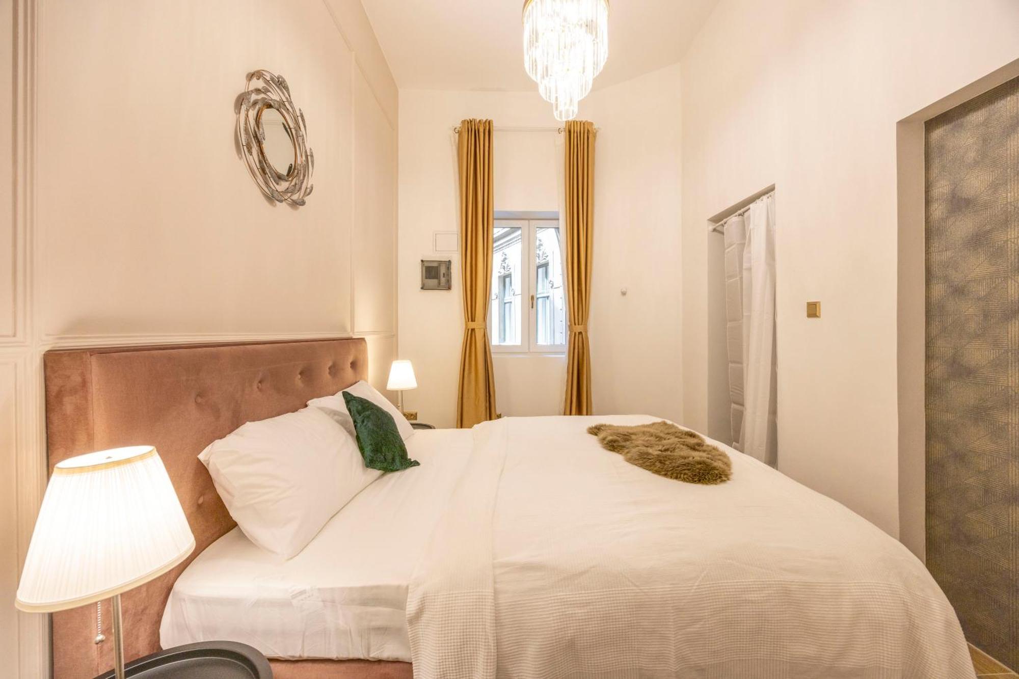 Exclusive Downtown Quentin Residence By Prestige Homes Budapeşte Dış mekan fotoğraf